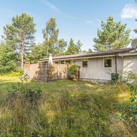 Nice In Aakirkeby W/ 3 Bedrooms
