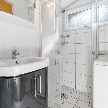 Nice In Aakirkeby W/ 3 Bedrooms Holiday home *